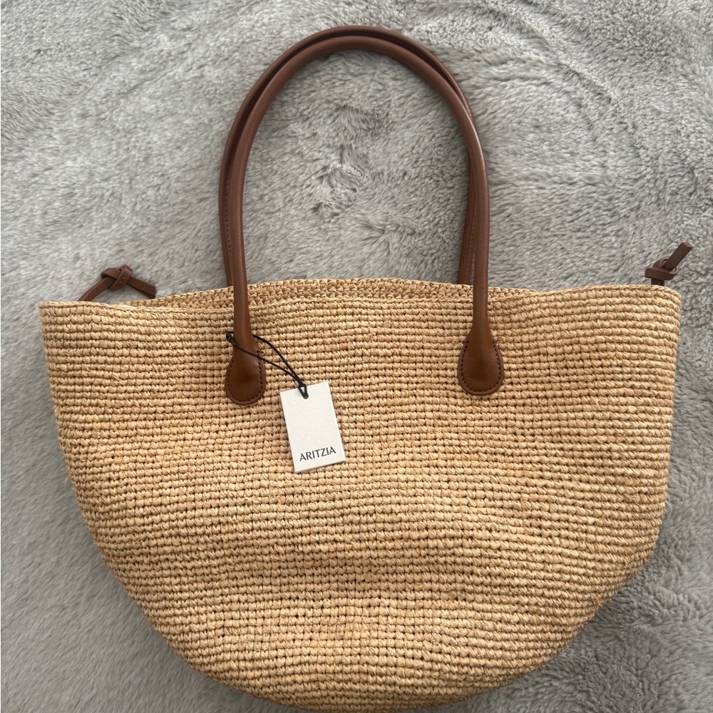 Brand New Aritzia Tan and Brown Tote Bag